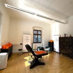 Schwarzes Zimemr Weitwinkel